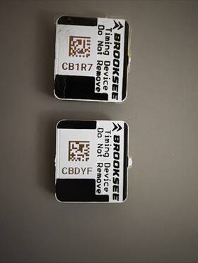 Cb1r7 Brooksee Laurel Race Timing Tag Runner Tracker / Bib Device