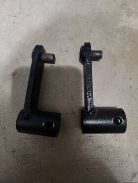 395911 Icon Health & Fitness Nordictrack Commercial 2950 1750 2450 Treadmill Cushion Rod Bracket 2