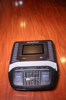 Elnt71318v1 Icon Health & Fitness 400689 Nordictrack Freestride Trainer Fs7i Console Display