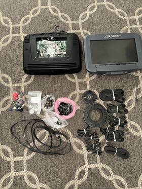 Ak92-00036-2404 Life Fitness Console 19 Inch Lcd Treadmill Lifefitness 95t With Many Extra Parts