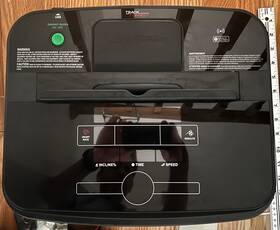 Hct5-000x-0103t5 Life Fitness Hct5000x0103 Console Treadmill Track Connect