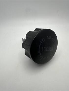 Mx66 Life Fitness C3 Upright Bike Seat Adjustment Knob