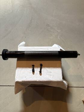 Livestrong Rp192 Ls9.9t Treadmill Front Drive Roller