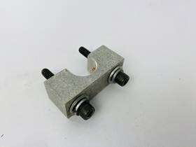 M9.55 Precor Hp93 Treadmill Front Drive Roller Block With Bolts