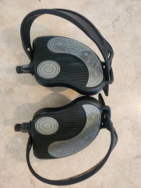 004-2708 Schwinn Left And Right Pedal Set For 170 With Strap - Free Shipping