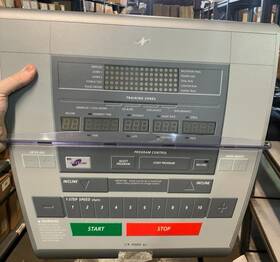 125837 Treadmill Doctor Gray Console Accusmart