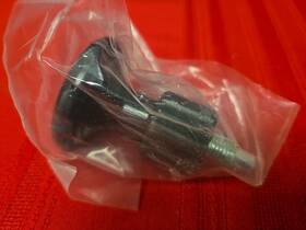 9srs0009 True Fitness Ucs800 Ulc900 Lc900 Recumbent Bike Seat Adjust Knob New