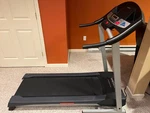 Weslo Cadence WLTL29615 G5.9I Folding Treadmill. Fixed Price $80.00.