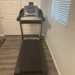 Nordictrack 1650 Treadmill Mph 12% Incline 3.5 Chp Great Conditions + Mat. Fixed Price $799.00.
